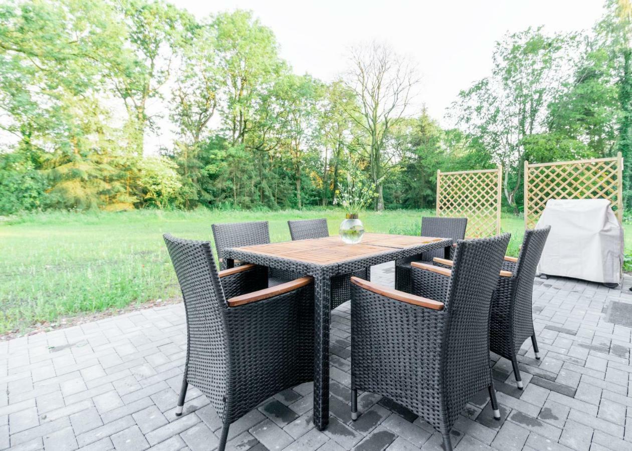 Urlaub Holthusen Apartment Brake  Exterior foto